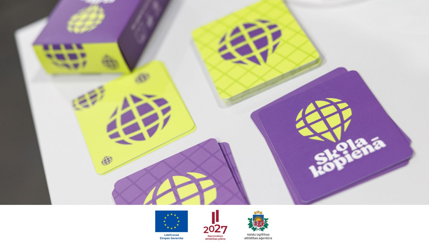 Skola-kopienā simulācijas spēles kārtis