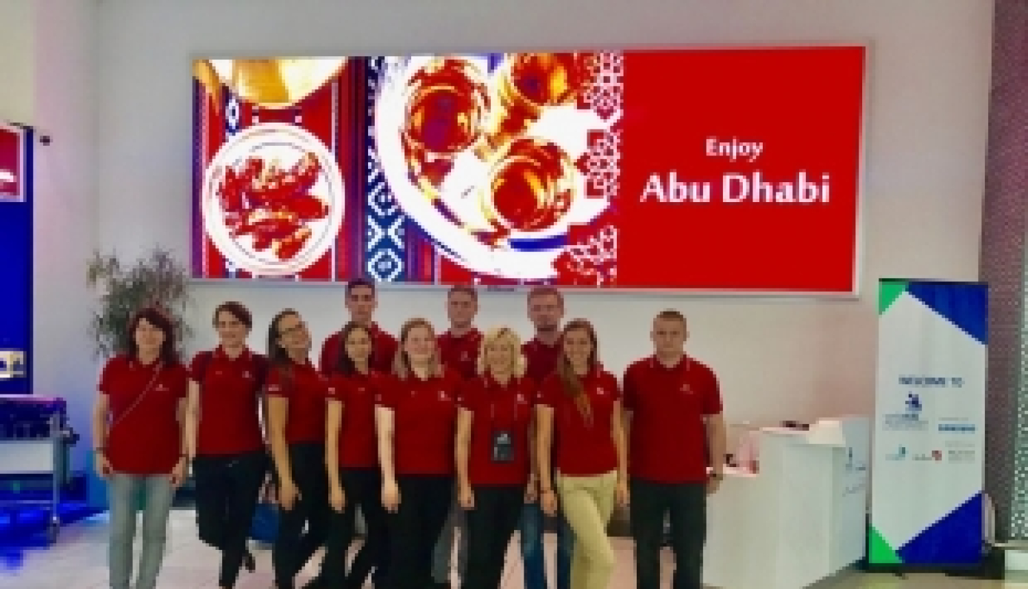 Latvijas valsts komanda ierodas Abū Dabī, Apvienotajos Arābu Emirātos