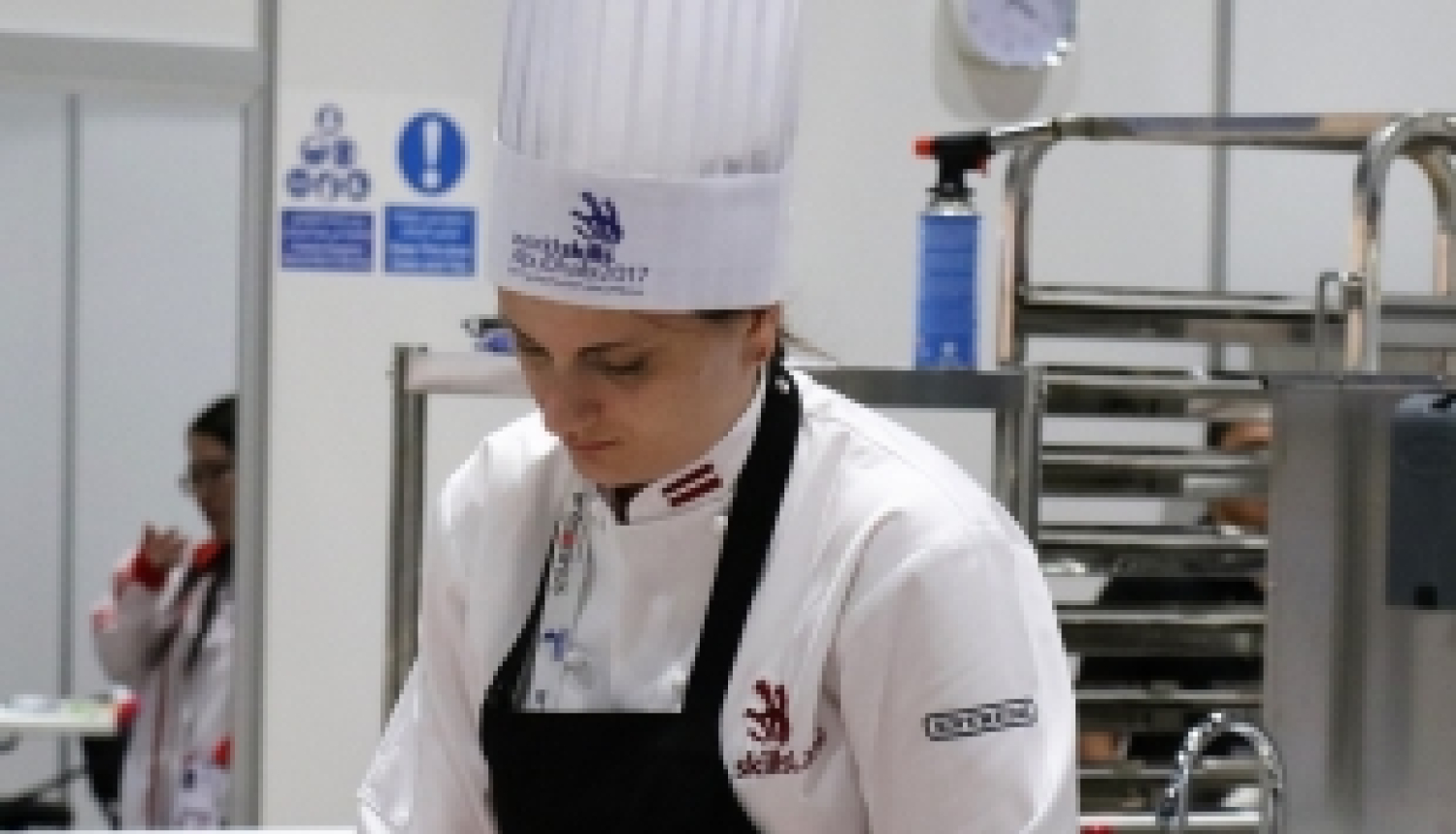 Aizvadīta izaicinājumiem pilna pirmā konkursa diena