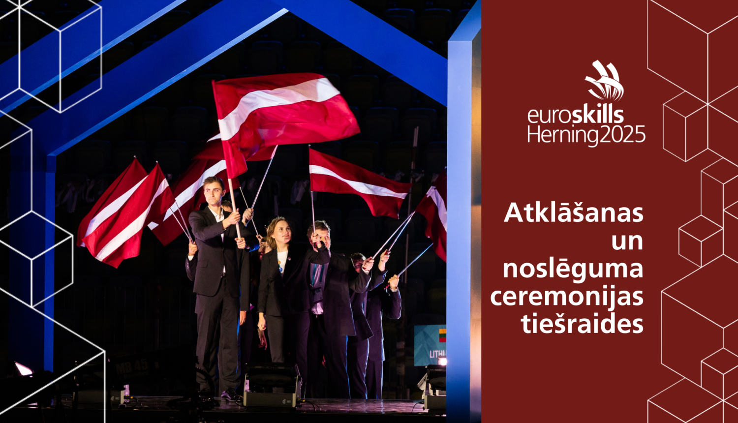 Latvijas komand ar karogiem_EuroSkills 2023
