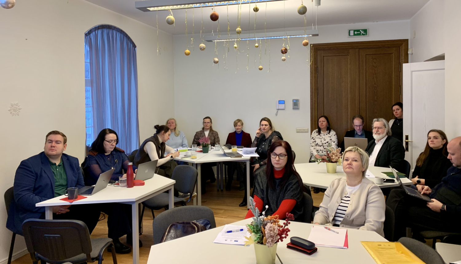 darbsemināra dalībnieki par pedagogu profesionālās kompetences pilnveidi profesionālajā izglītībā