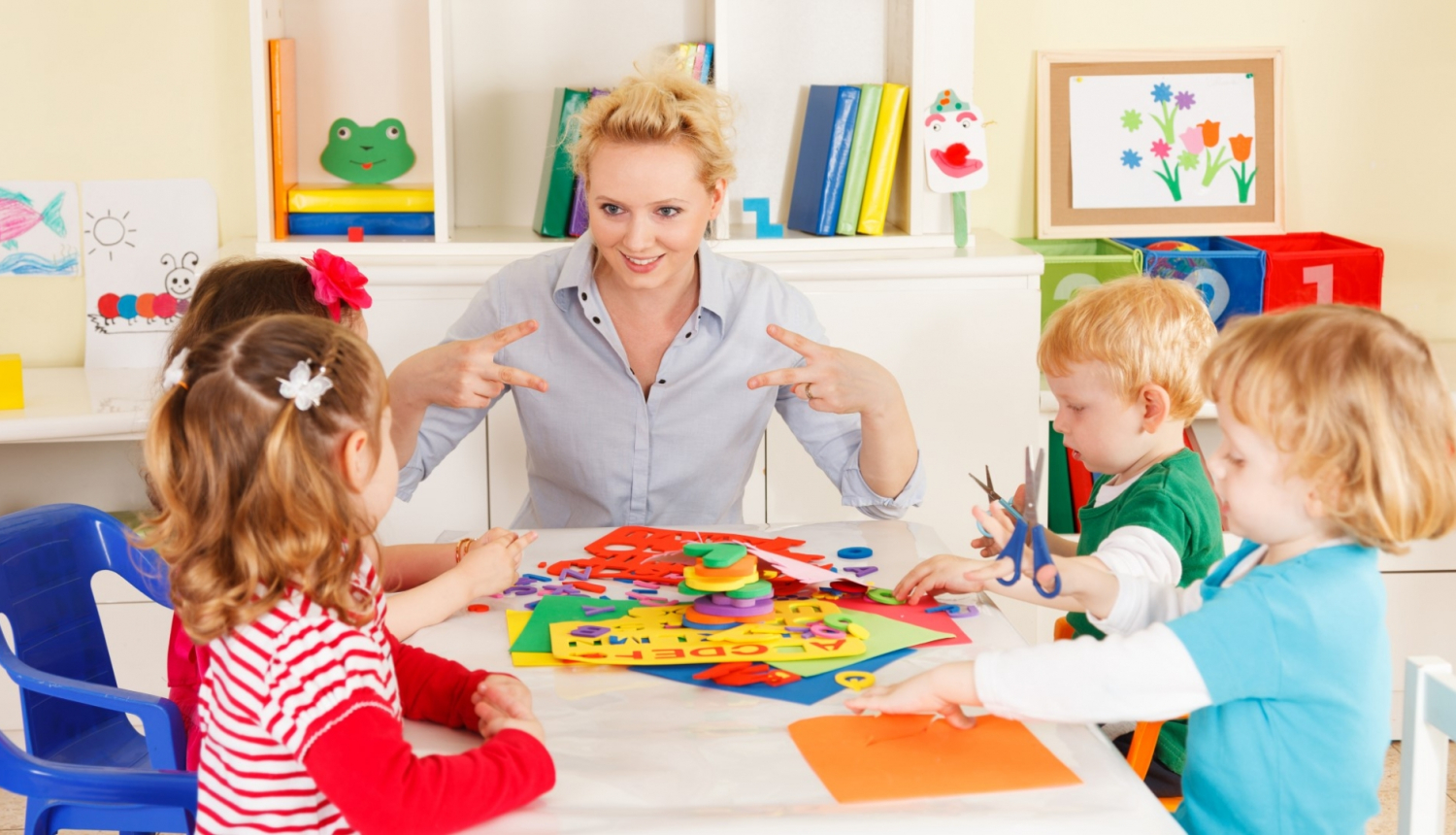 TCA Erasmus pirskolas pedagogs ar berniem