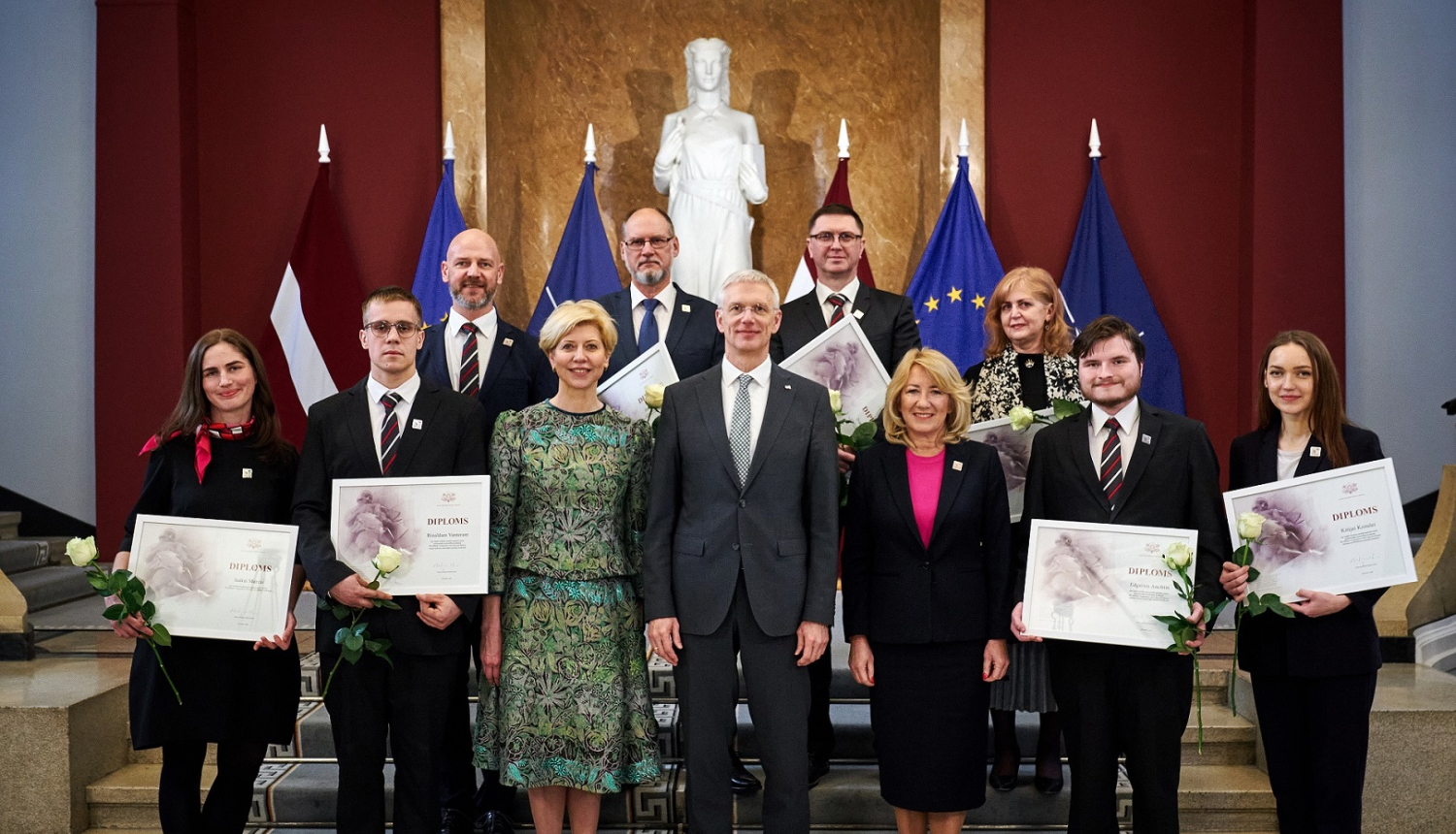 Krišjānis Kariņš sveic WorldSkills 2022 laureātus