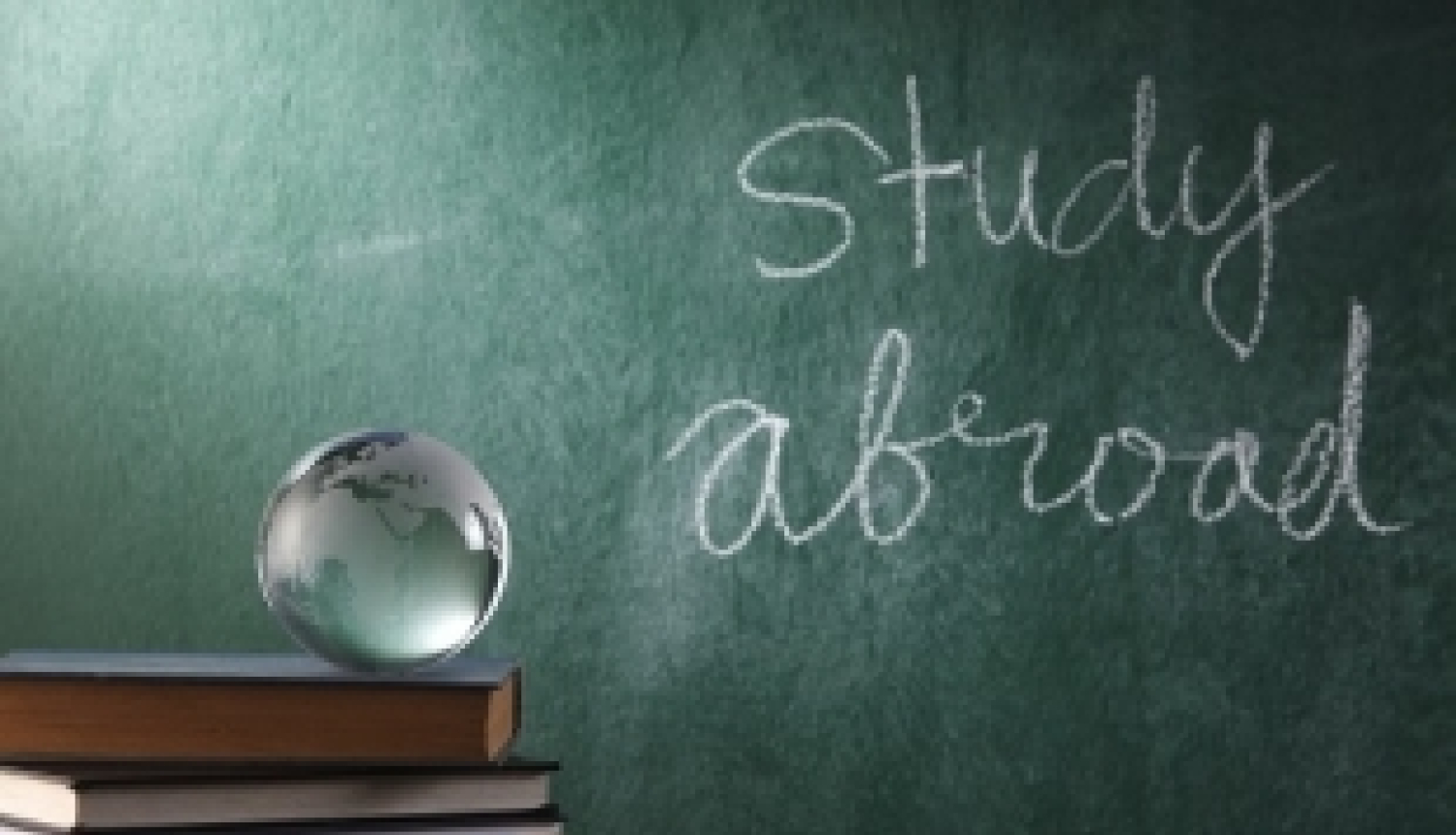 Varnas Vadības universitāte piedāvā stipendijas