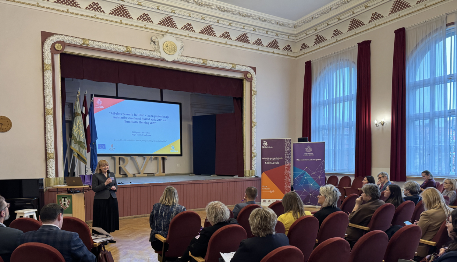 Foto no tikšanās ar profesionālo izglītības iestāžu vadītājiem SkillsLatvia atskasta pasākums RVT