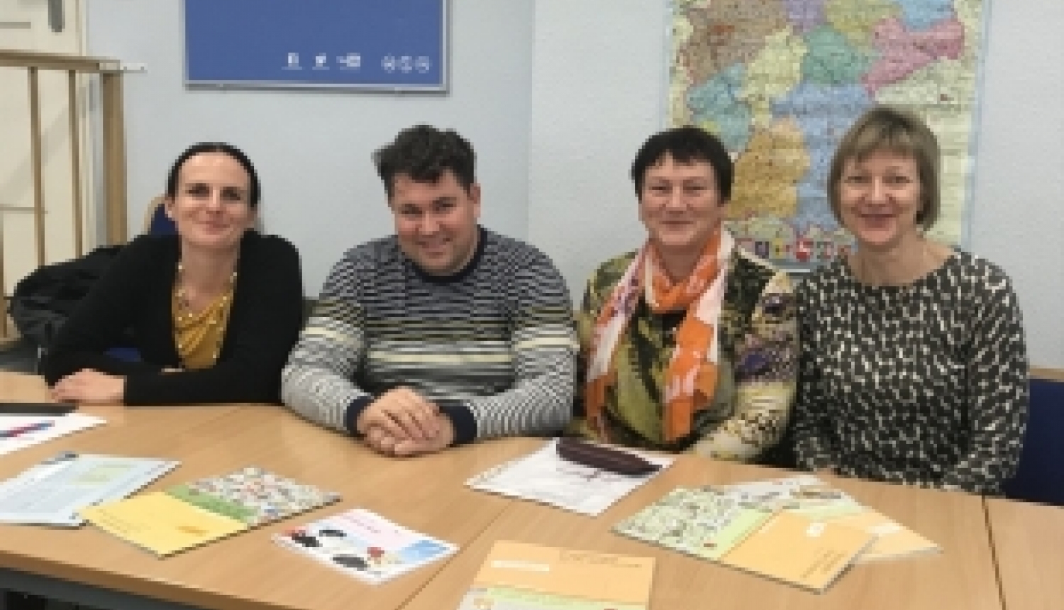 Pedagogi apgūst svešvalodas un ievieš Eiropas pieredzi savā skolās