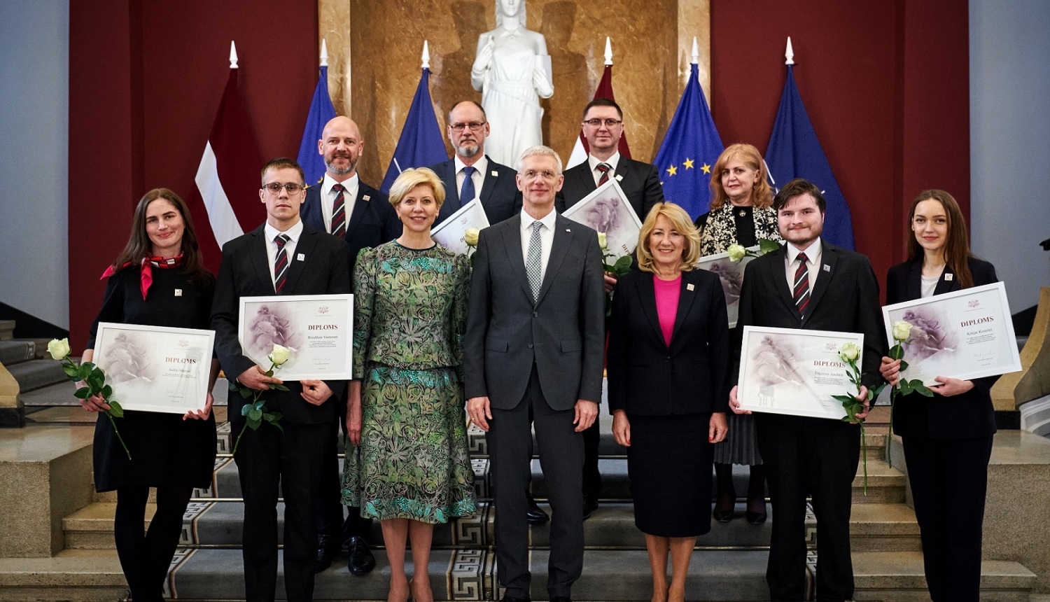 Krišjānis Kariņš sveic WorldSkills 2022 laureātus